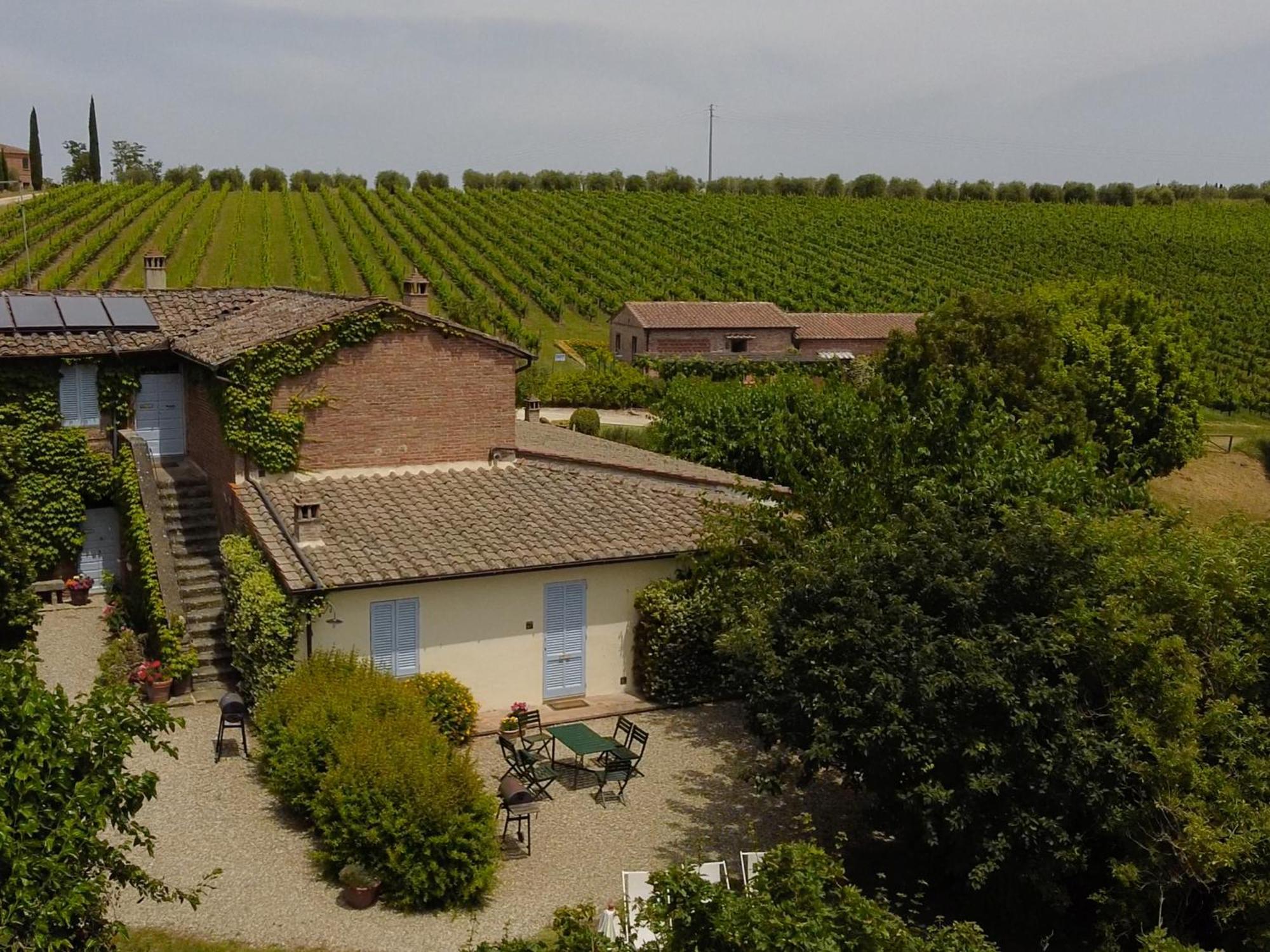 Agriturismo Fattoria Santa Vittoria Pozzo  Zewnętrze zdjęcie