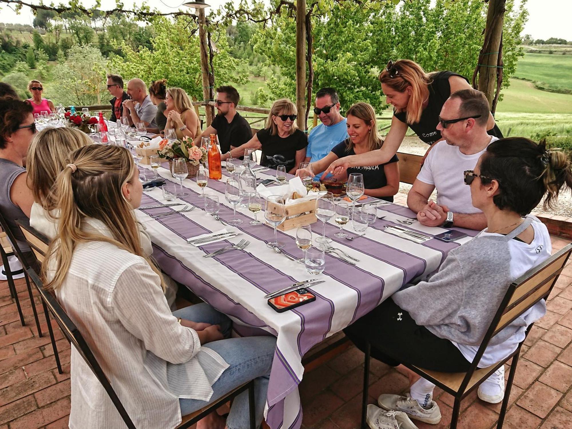 Agriturismo Fattoria Santa Vittoria Pozzo  Zewnętrze zdjęcie